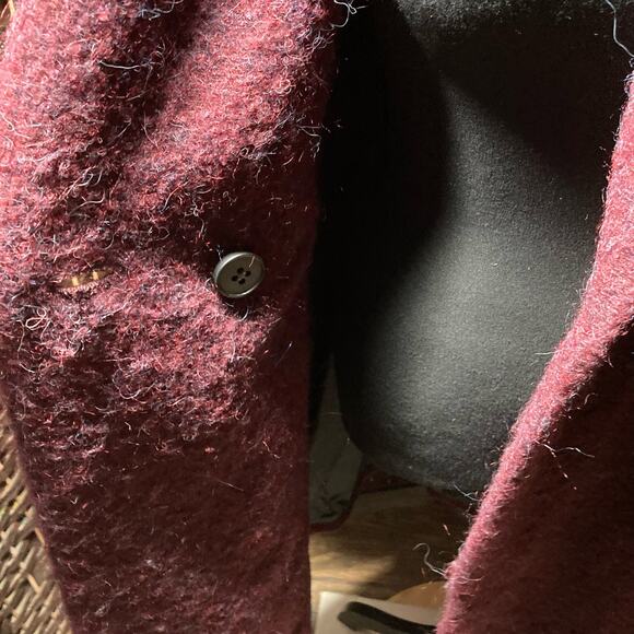 CoraKemperman SMALL sz 38 Plum Wool Button Front Coat. Pre-Owned - Picture 3 of 10